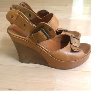 Sandales à Talon Compensé Via Spiga Karla – Cuir Marron Clair – Taille US 9.5 M